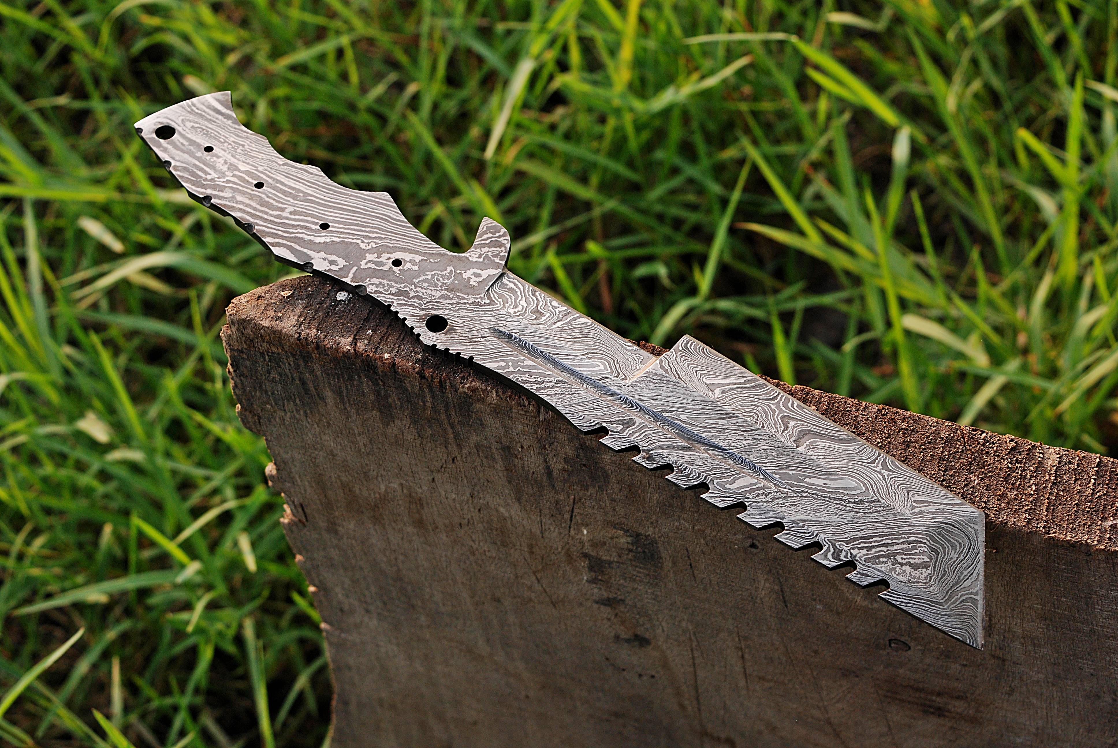 12" Handmade Forged Damascus Steel Fixed Blade Hunting Tracker Blank Blade - Image 5