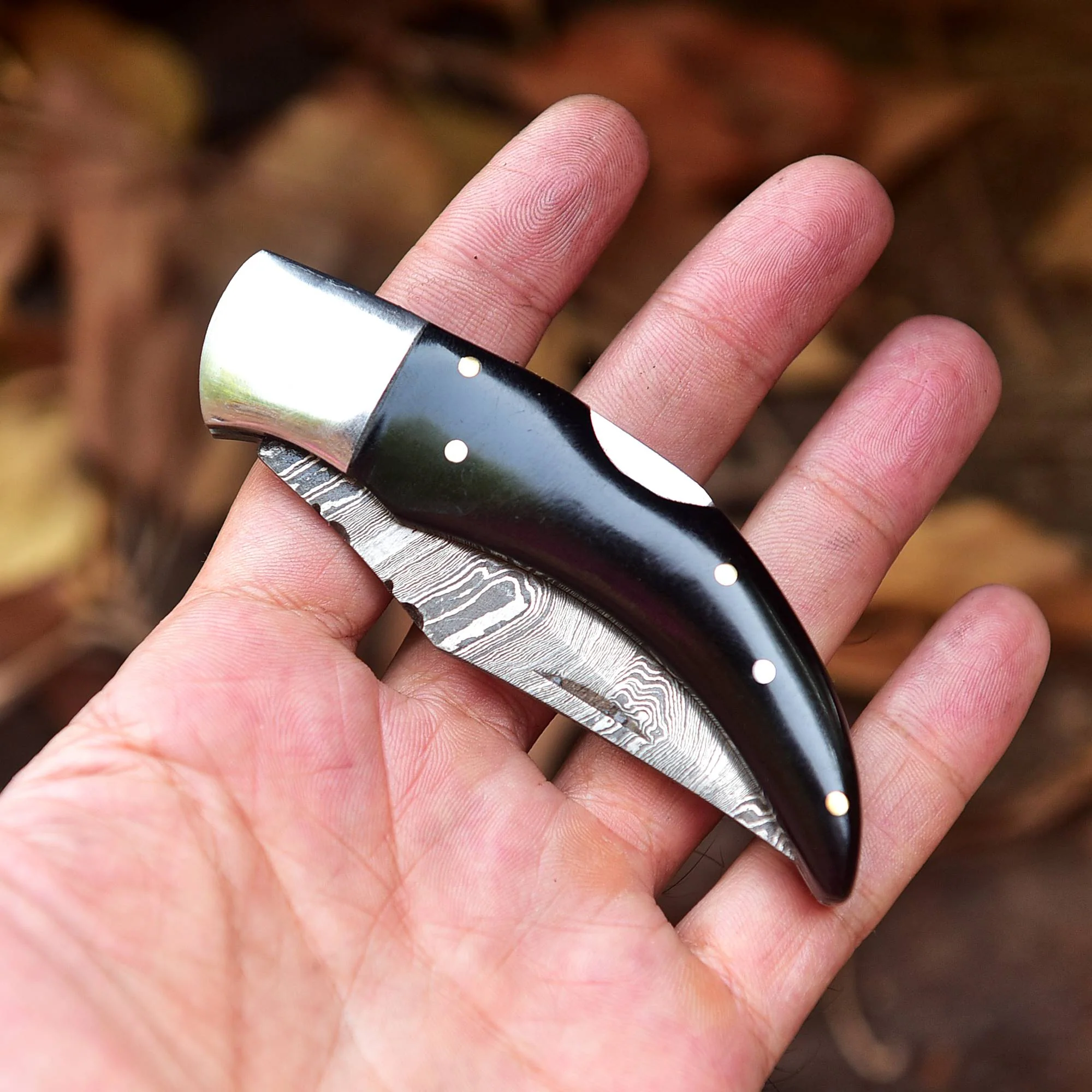 7" Handmade Damascus Pocket Knife - Folding Pocket Knife - Bull Horn Handle - Image 2