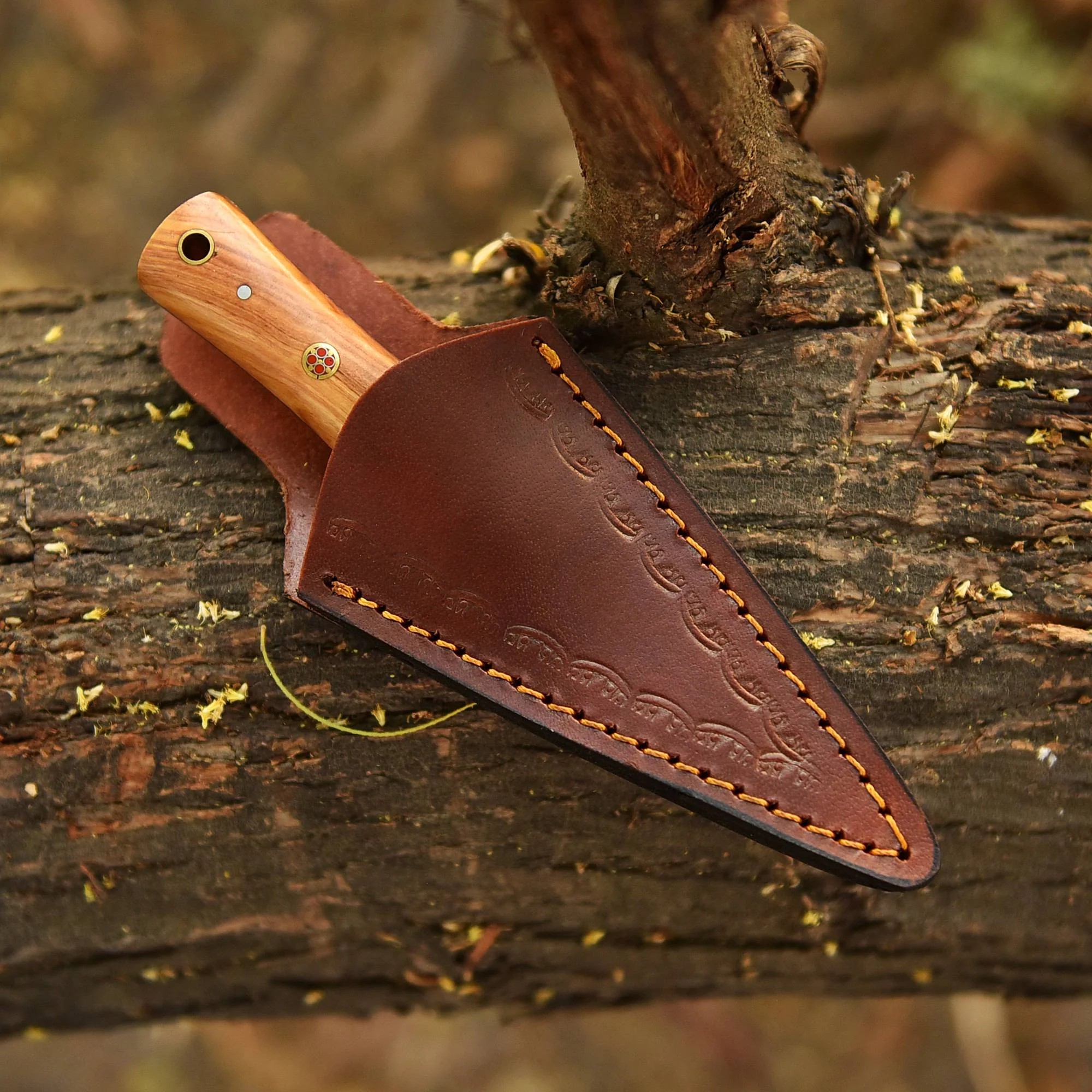 Adventure Hand Forged Damascus Steel Double Edge Blade Dagger Knife - Image 5