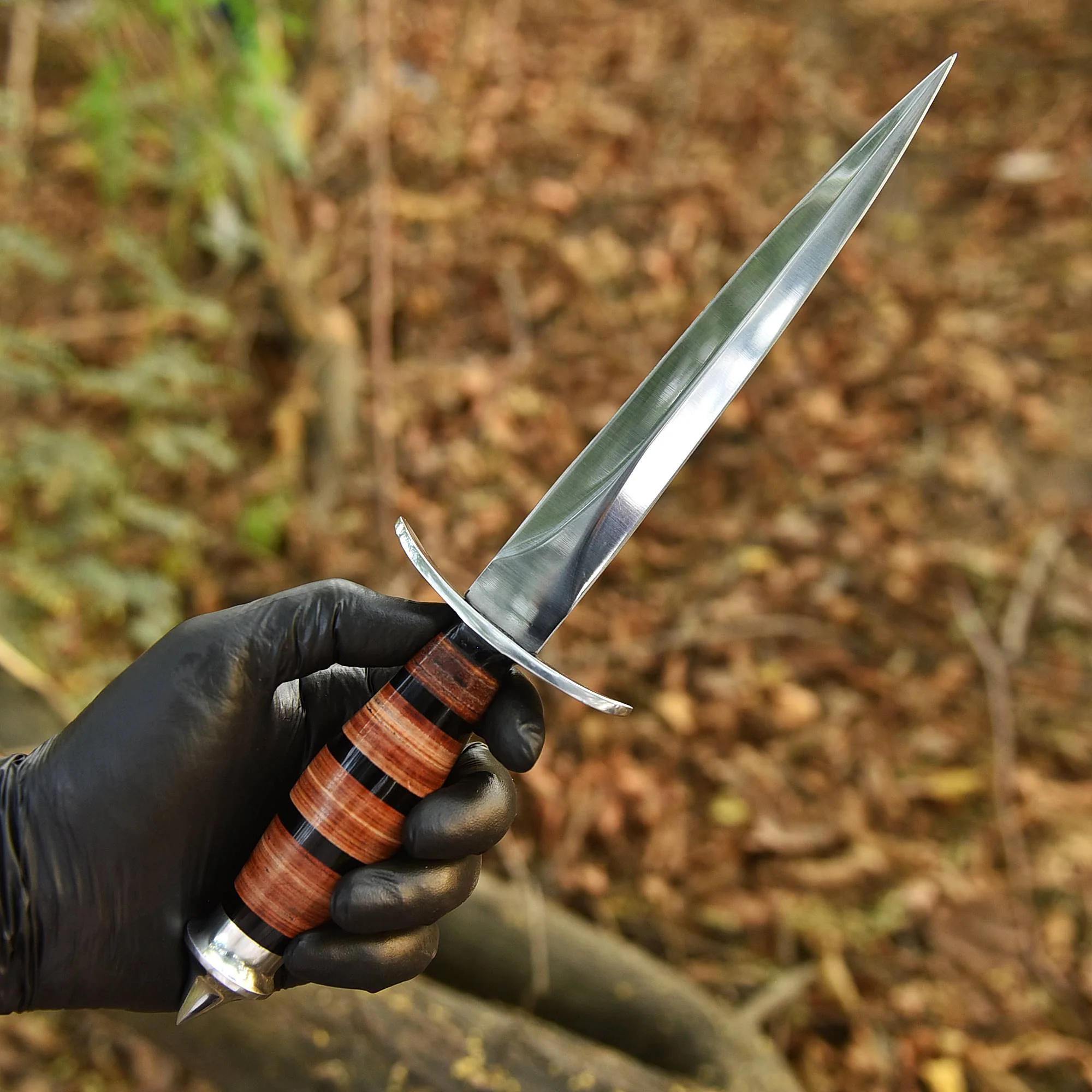 Classic Handcrafted Double Edge Fixed Blade Dagger Leather Resin Handle - Image 3
