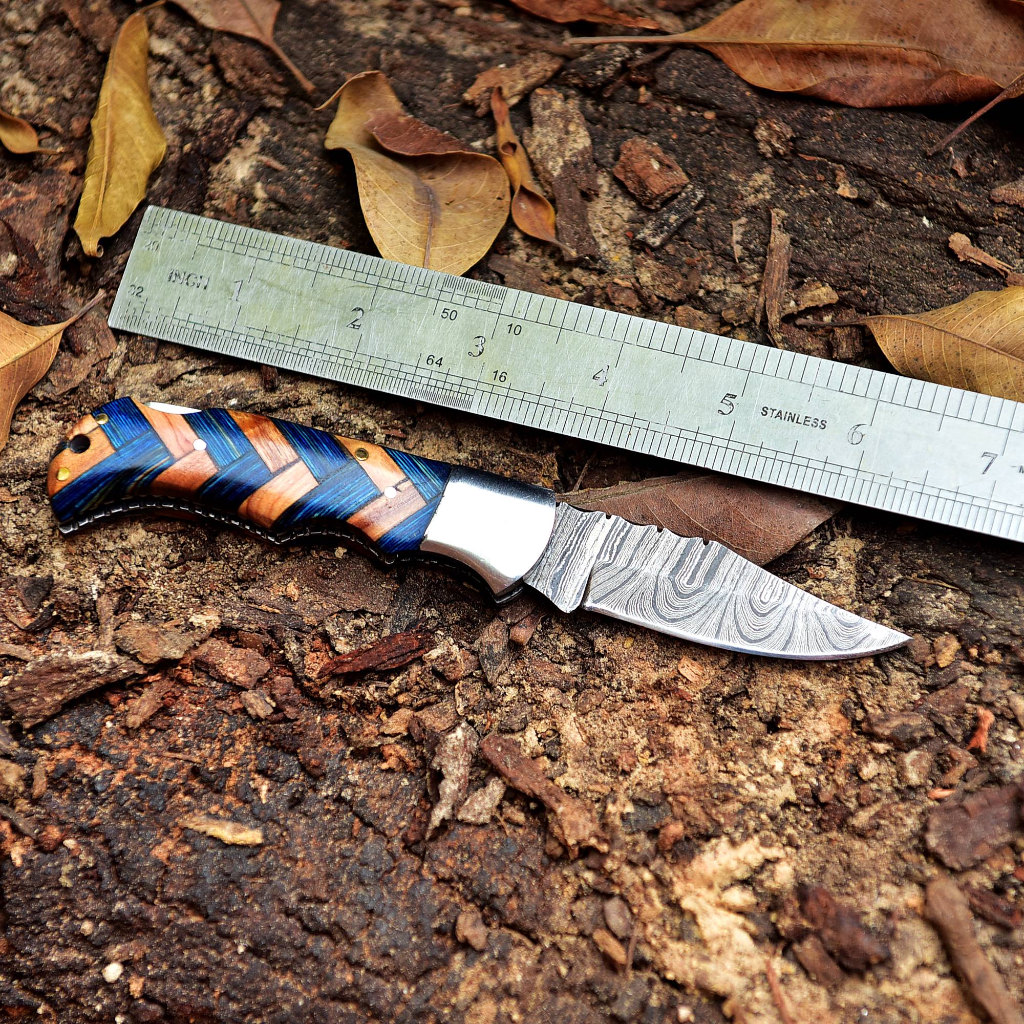 Custom Hand Forged Heavy Duty Damascus Steel Folding Blade Pocket Knife - Image 10