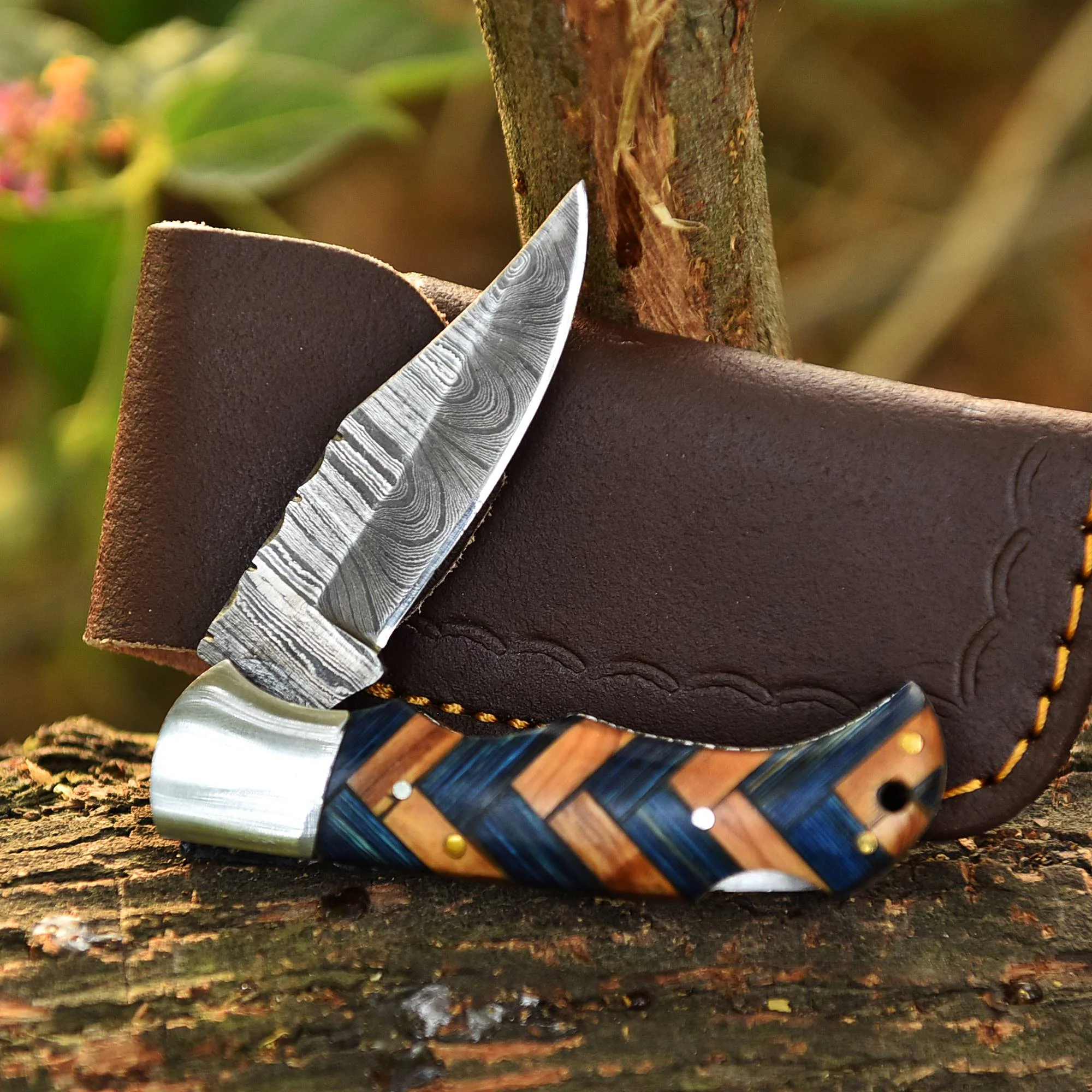 Custom Hand Forged Heavy Duty Damascus Steel Folding Blade Pocket Knife - Image 8