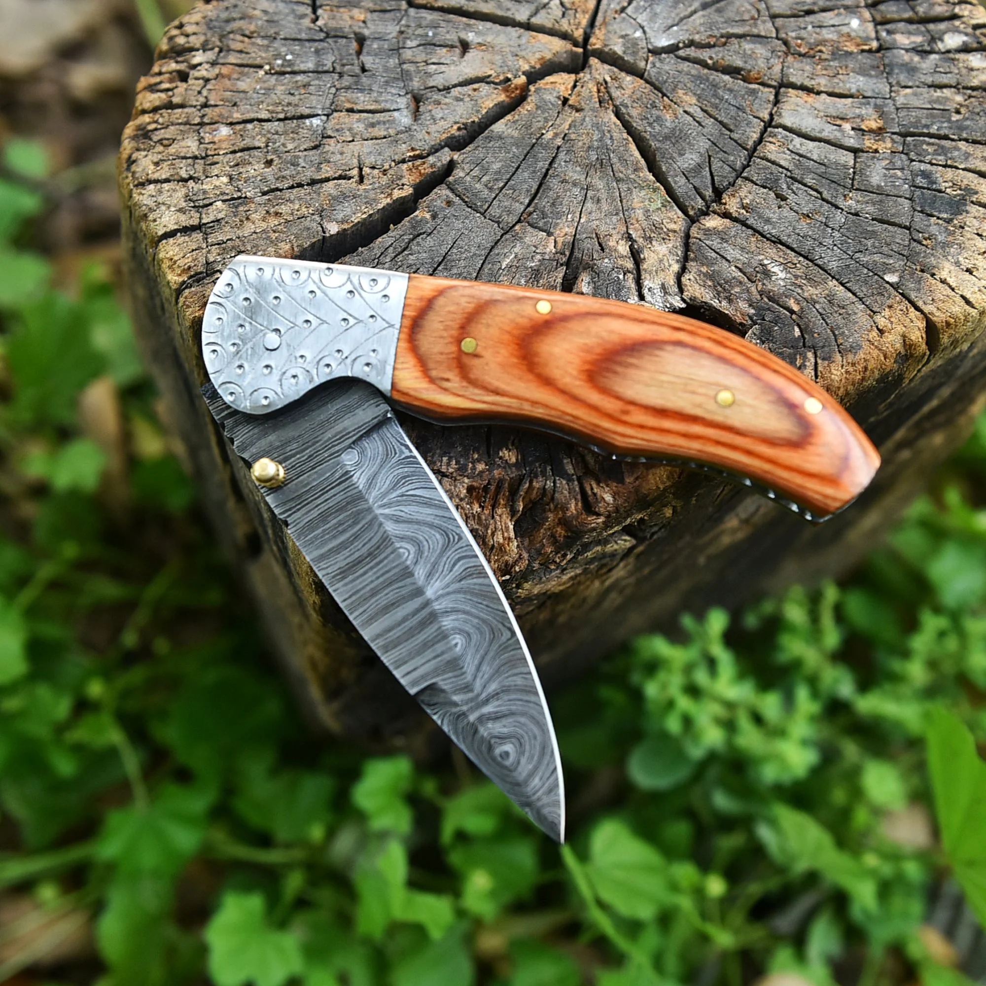 EDC Hand Forged Damascus Steel Folding Blade Pocket Knife Wood Handle - Image 4
