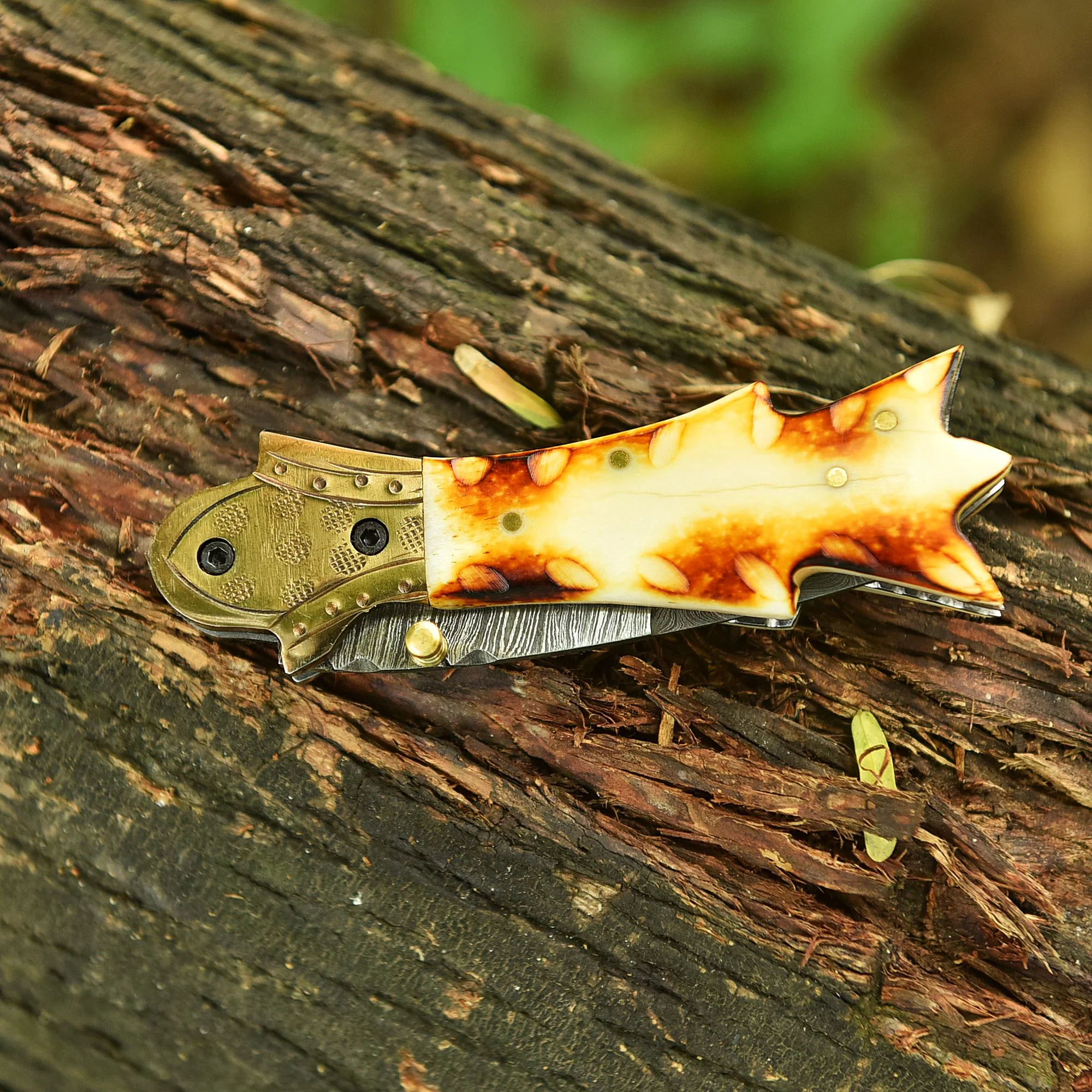 EDC Hunting Hand Forged Damascus Steel Folding Blade Pocket Knife - Image 6