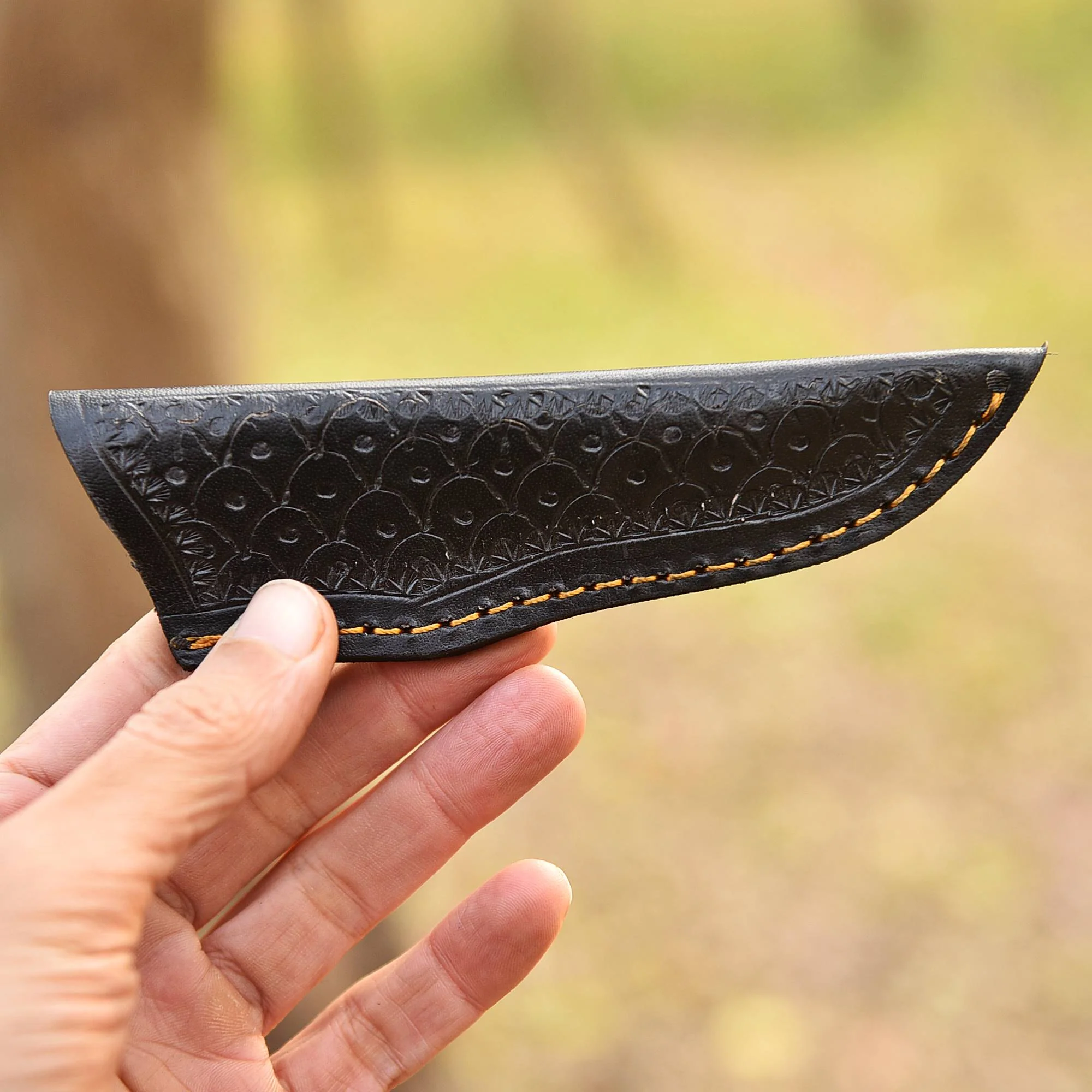 Elite Handmade Fixed Blade Skinner Knife Rust Protection Leather Sheath - Image 5