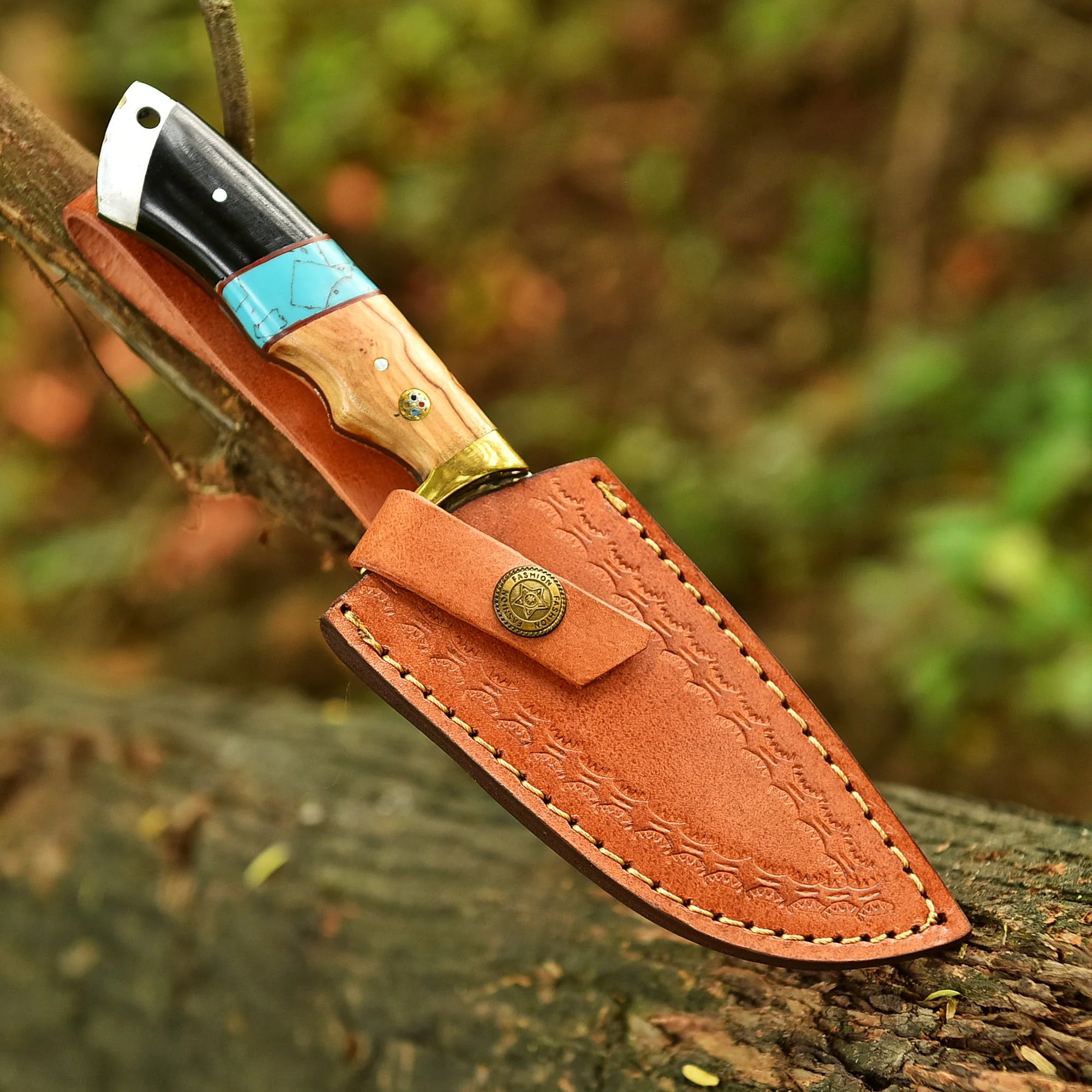 Hand Forged Full Tang Skinning Knife Wood D2 Steel Blade With Sheath - Image 5