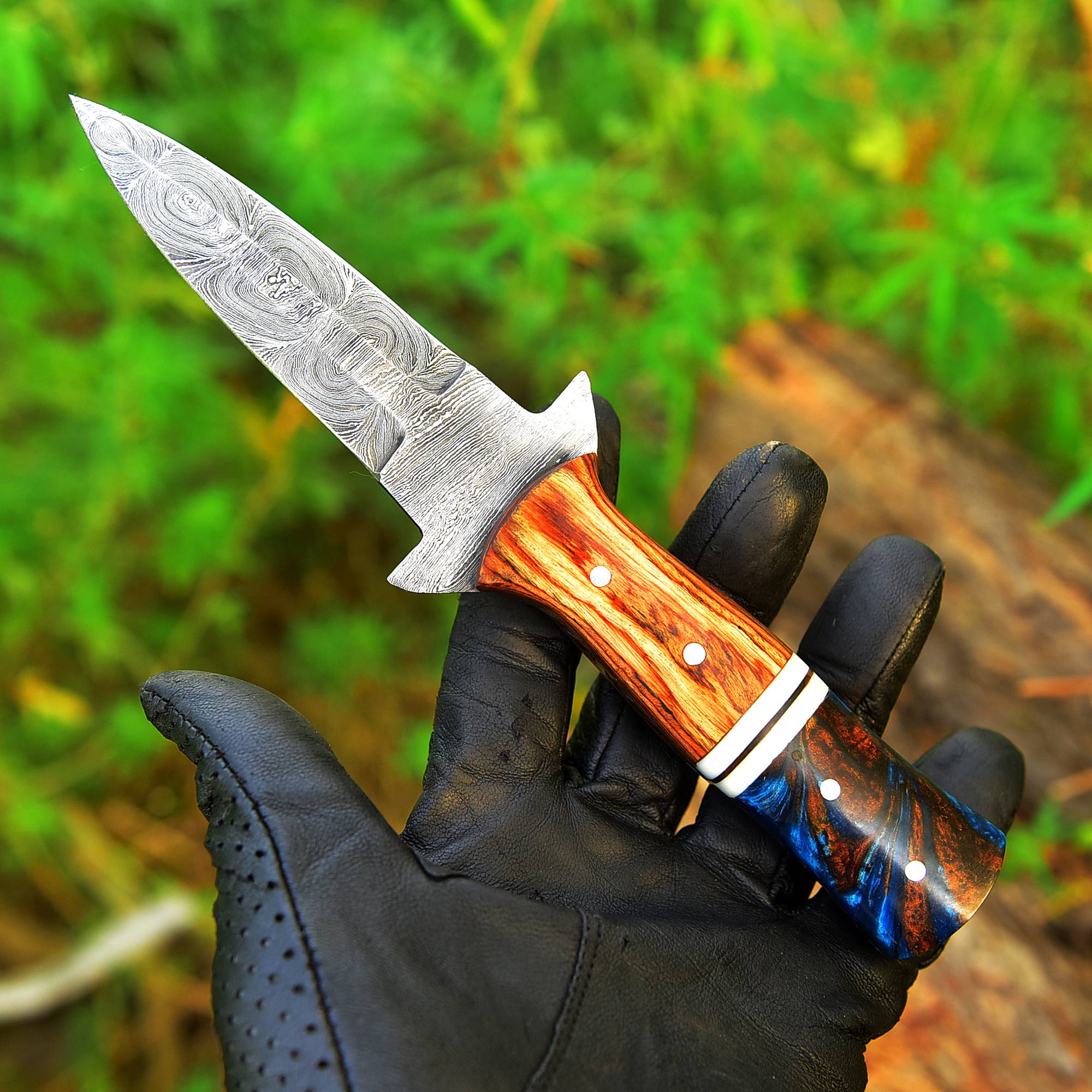 Handcrafted Damascus Steel Double Edge Blade Dagger Knife Wood Resin Handle - Image 4