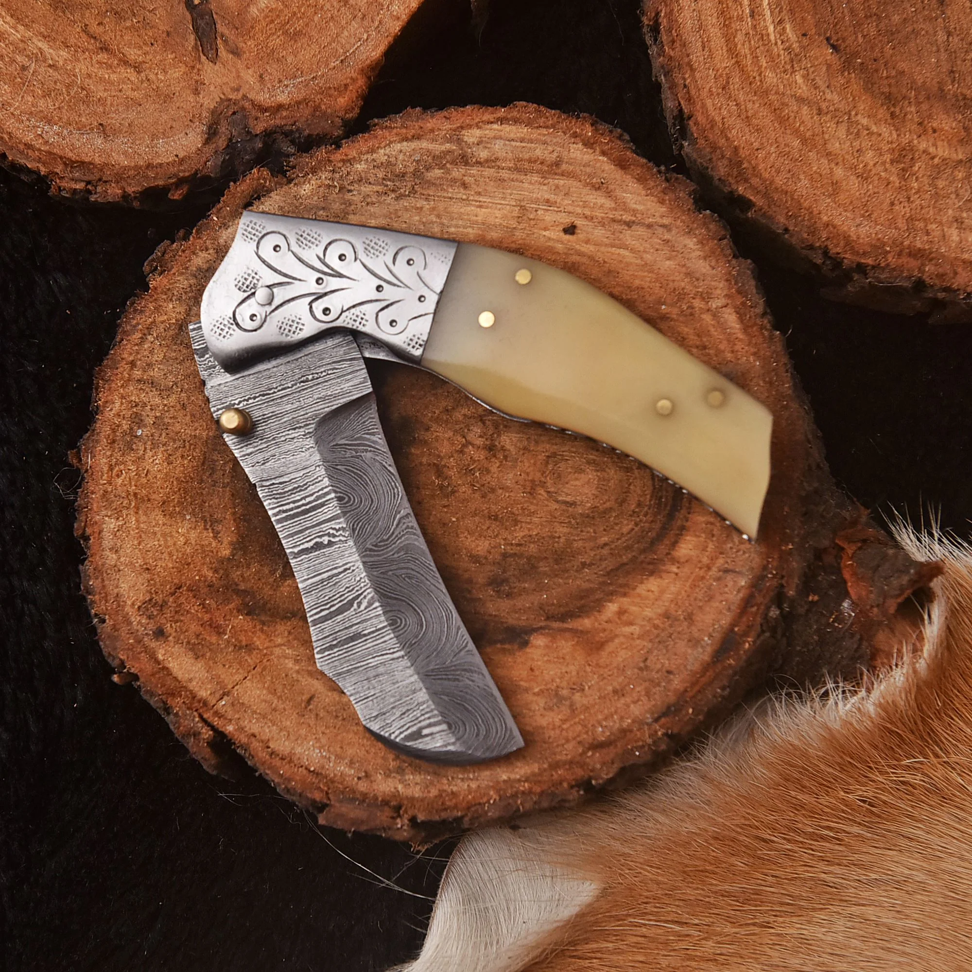Handmade Damascus Folding Blade Pocket Camping Knife Camel Bone Handle - Image 4