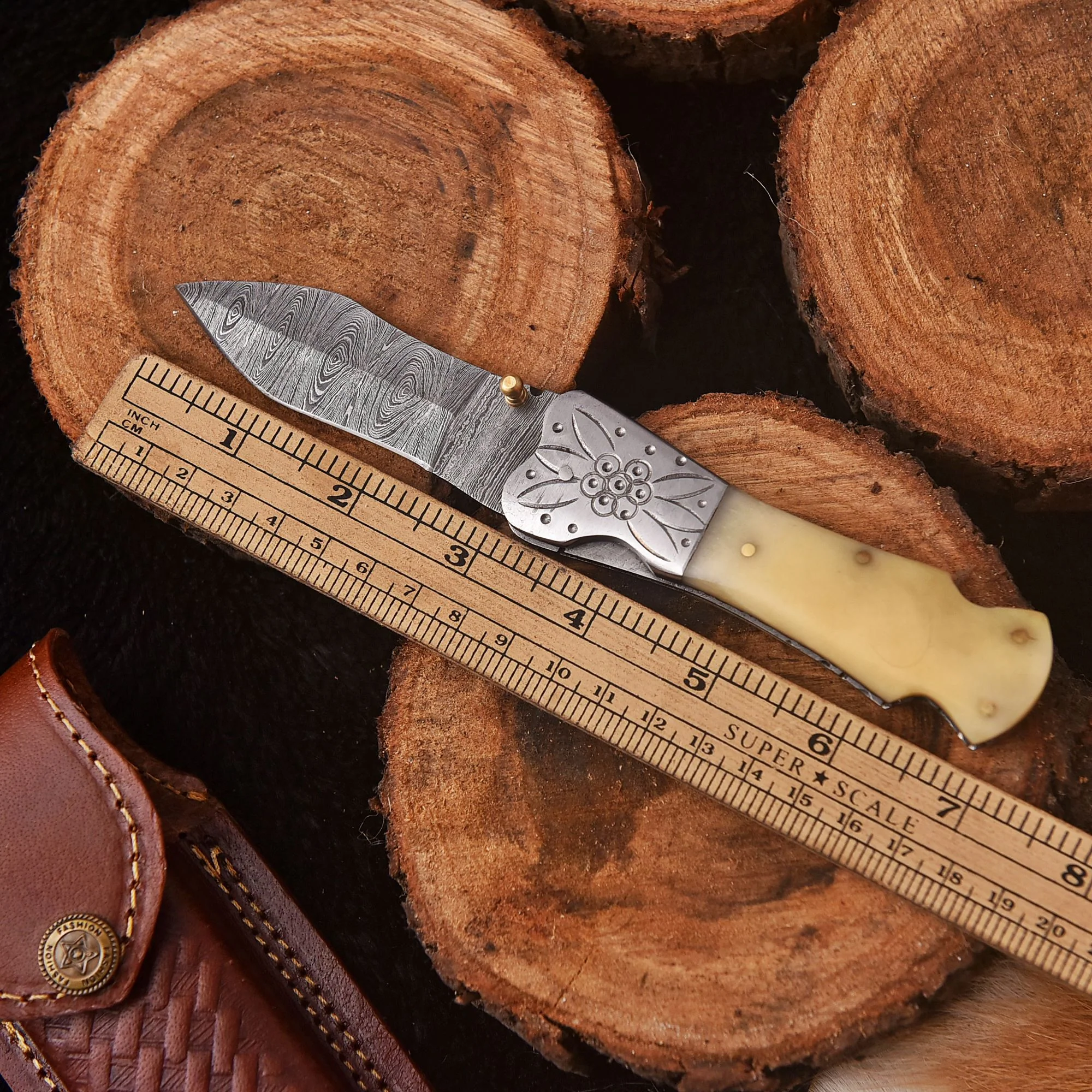 Handmade Damascus Folding Blade Pocket Knife Camel Bone Handle - Image 5