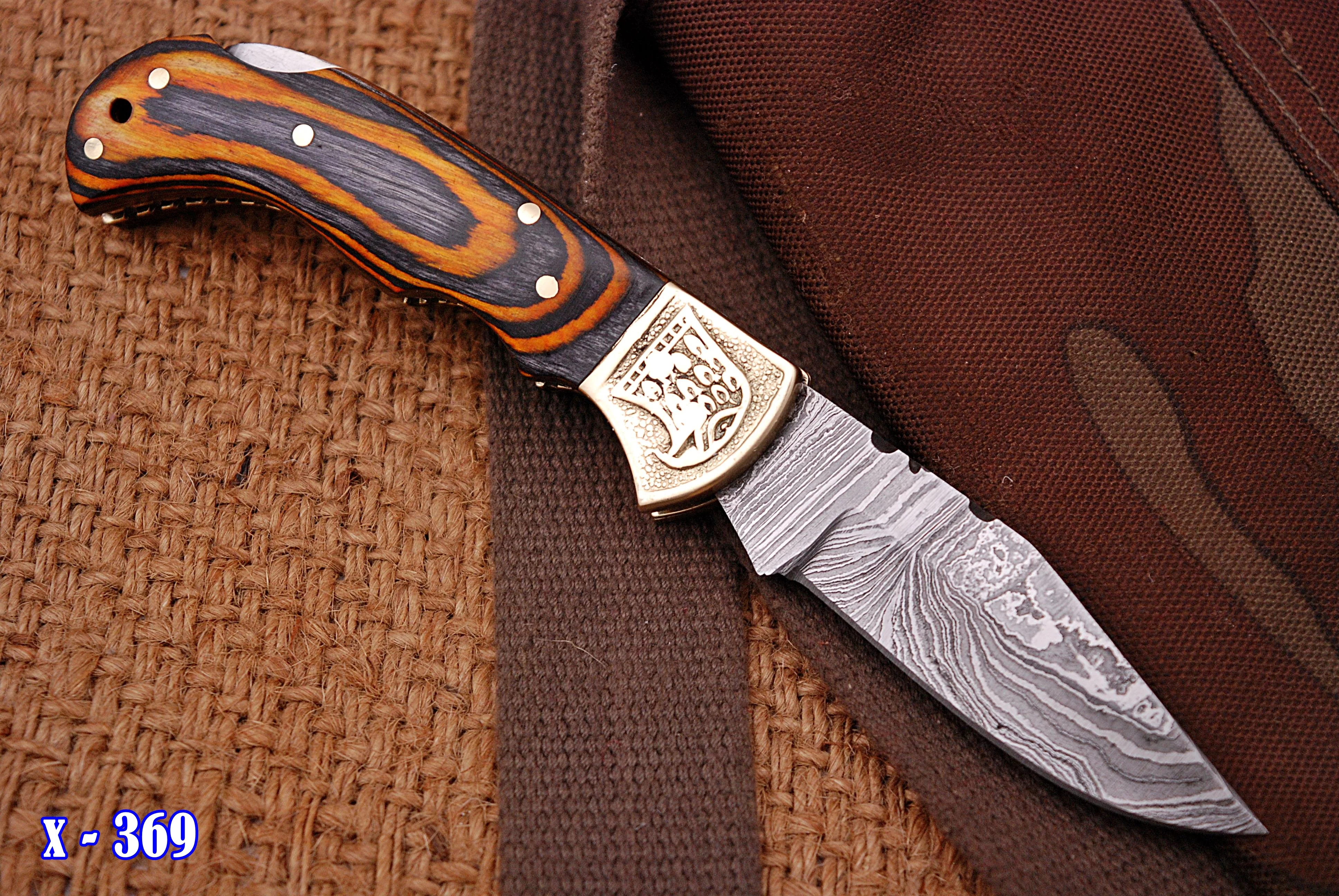 Handmade Damascus  Folding Blade Pocket Knife Wood Handle - Image 2