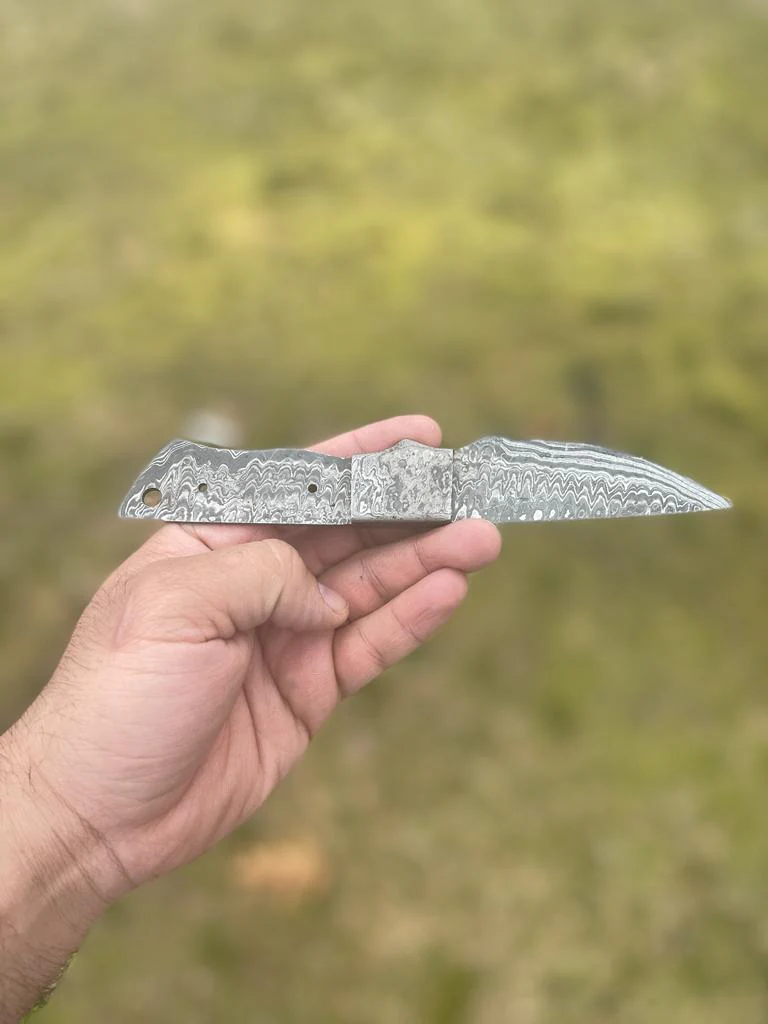 Handmade Damascus Ladder Pattern Steel Skinner Blank Blade Knife Full Tang x-12 - Image 6