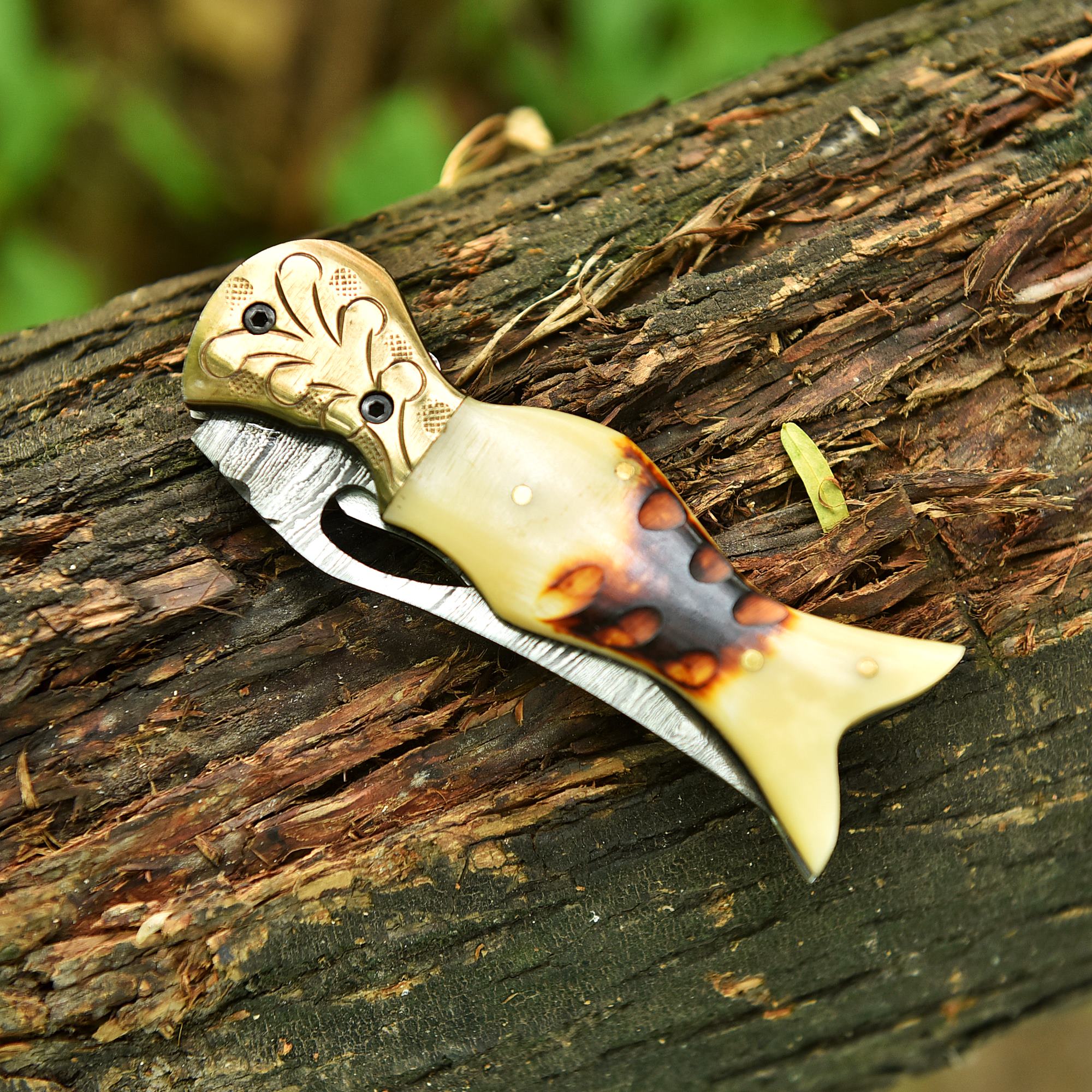 Handmade Damascus Pocket Hunting Camping Knife Camel Bone Handle - Image 6
