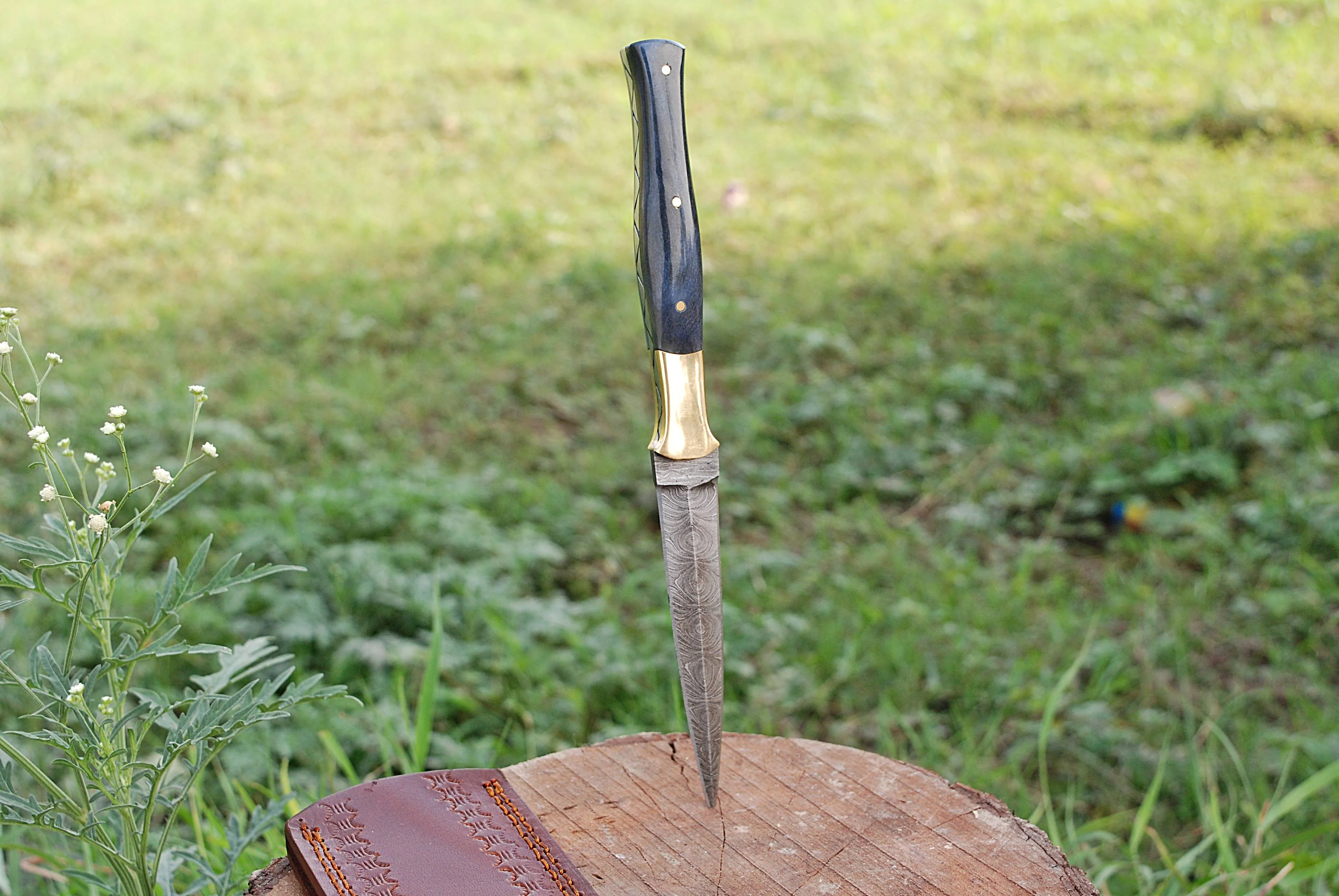 Handmade Damascus Steel knife full tang Hunting Boot knives camel bone handle x-163 - Image 3