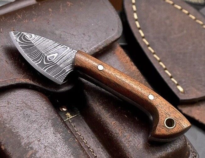 Handmade Damascus Steel Outdoor Hunting Skinning Knife Wood Handle with Sheath - Image 3