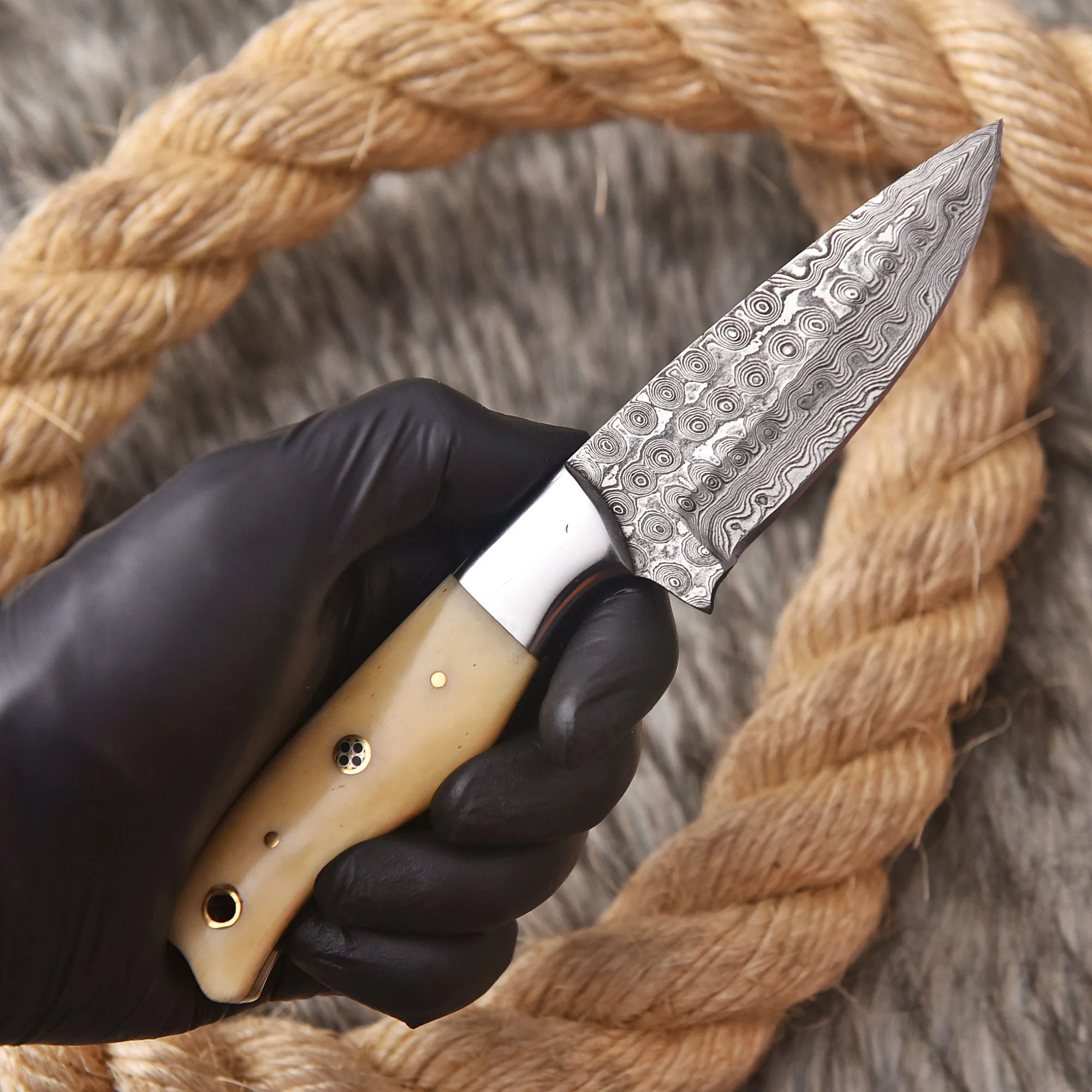 Handmade Damascus Steel Outdoor Tactical Skinner Knife Camel Bone Handle - Image 3