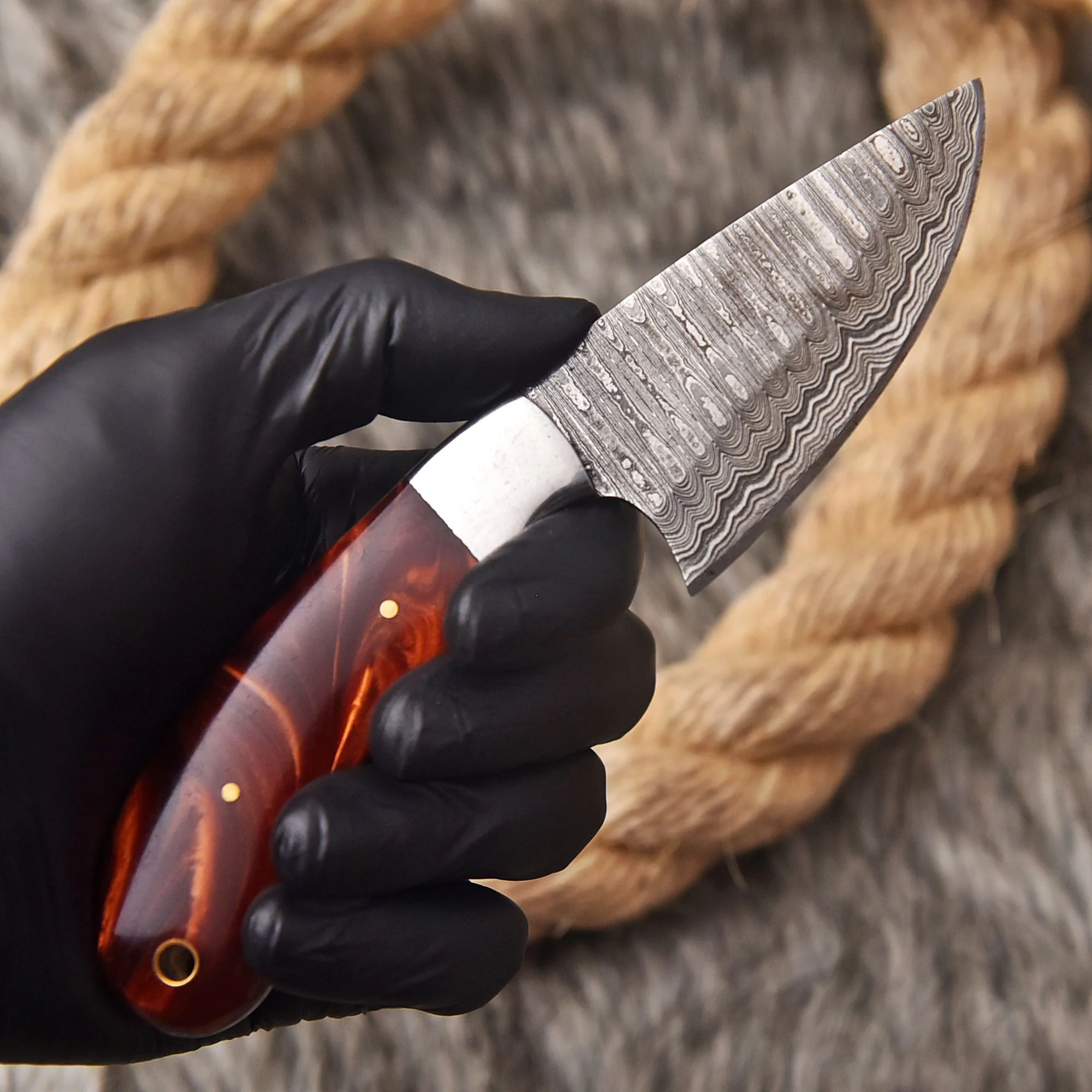 Handmade Damascus Steel Skinner Knife Resin Handle Full Tang With Sheath - Image 3