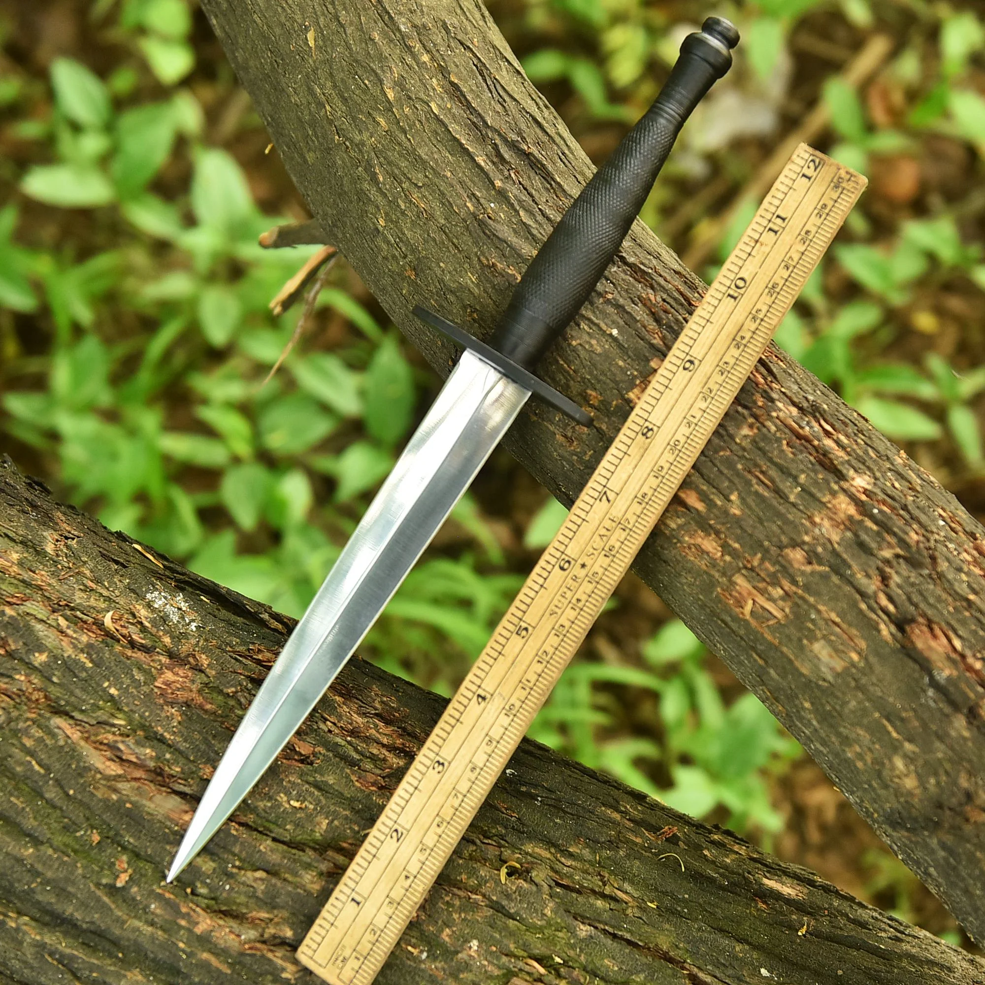 Handmade Tactical Carbon Steel Double Edge Dagger Knife Silver Handle - Image 4