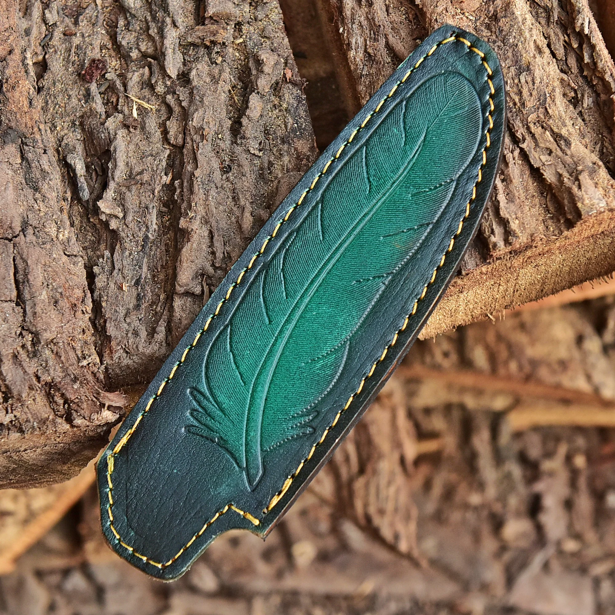 Luxury Handcrafted Leather Fixed Blade Knife Leaf Engraved Sheath - Image 2