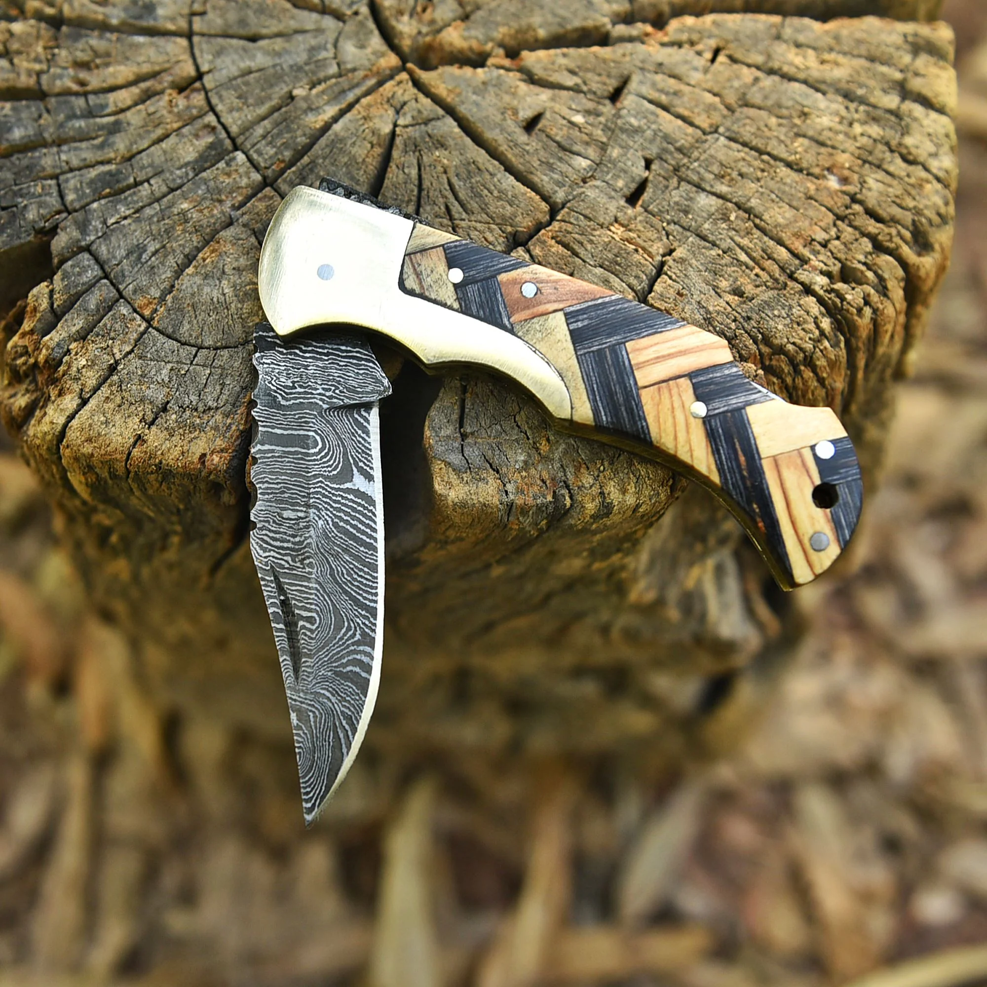 Professional EDC Handmade Damascus Steel Folding Blade Pocket Knife - Image 4