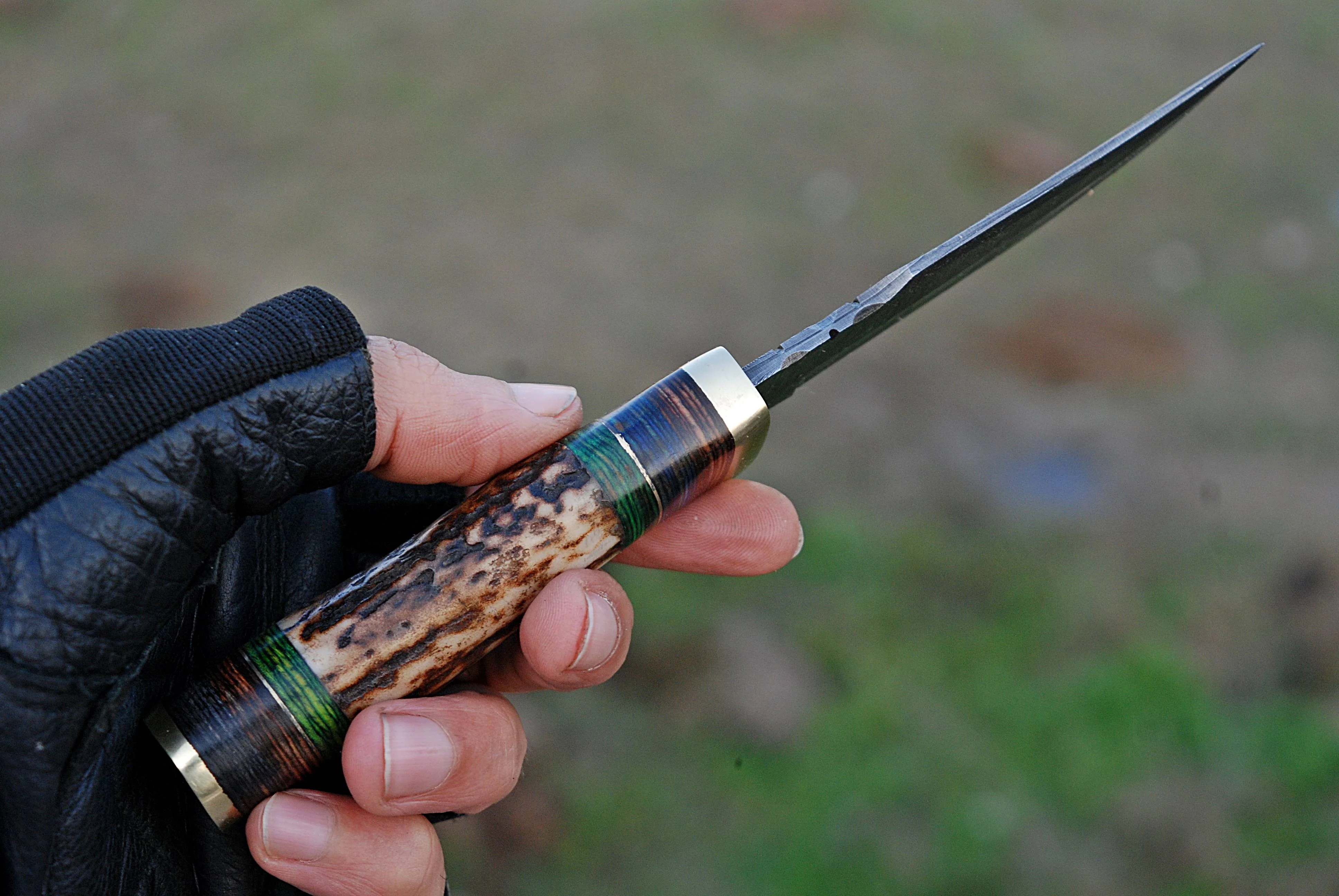 Stag Antler Knife Forged Damascus Skinner Knife Deer Stag Handle with Leather Sheath - Image 4